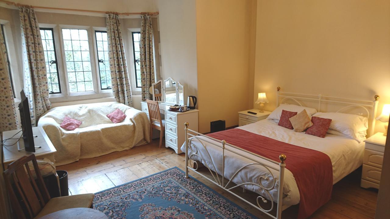 Bed and Breakfast Cleeve House à Melksham Extérieur photo